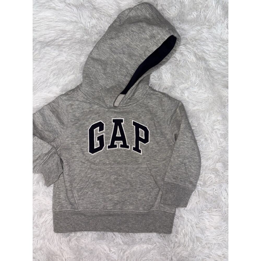 Baby Gap Sz. 18-24 Mo. Gray Pullover Soft Lined Hoodie. Cute, Grt. Shape